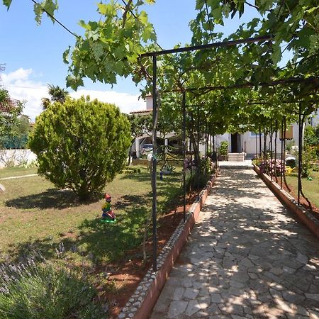 Apartments Mariza Πόρετς Εξωτερικό φωτογραφία