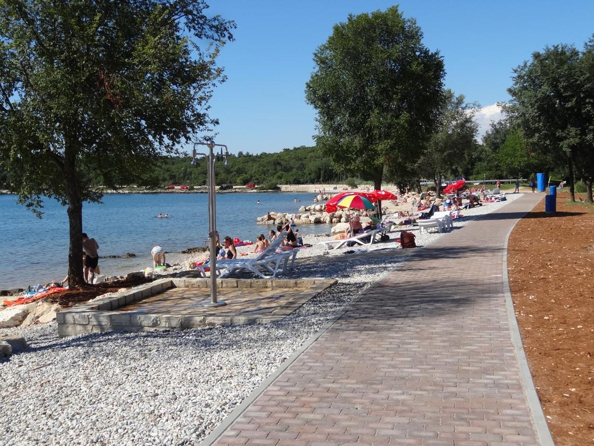 Apartments Mariza Πόρετς Εξωτερικό φωτογραφία